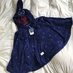 NWT Harry Potter shawl or cape size small LIMITED